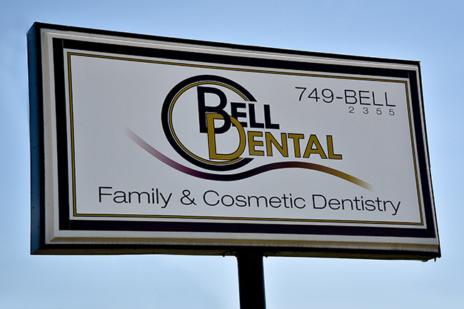 Bell Dental street sign
